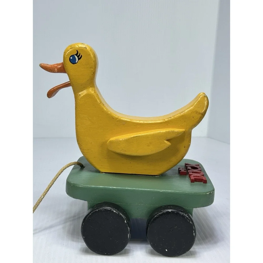 Vintage Pull Behind Wooden Duck Pull Toy It's Beak Opens Closes When Pulled 1987